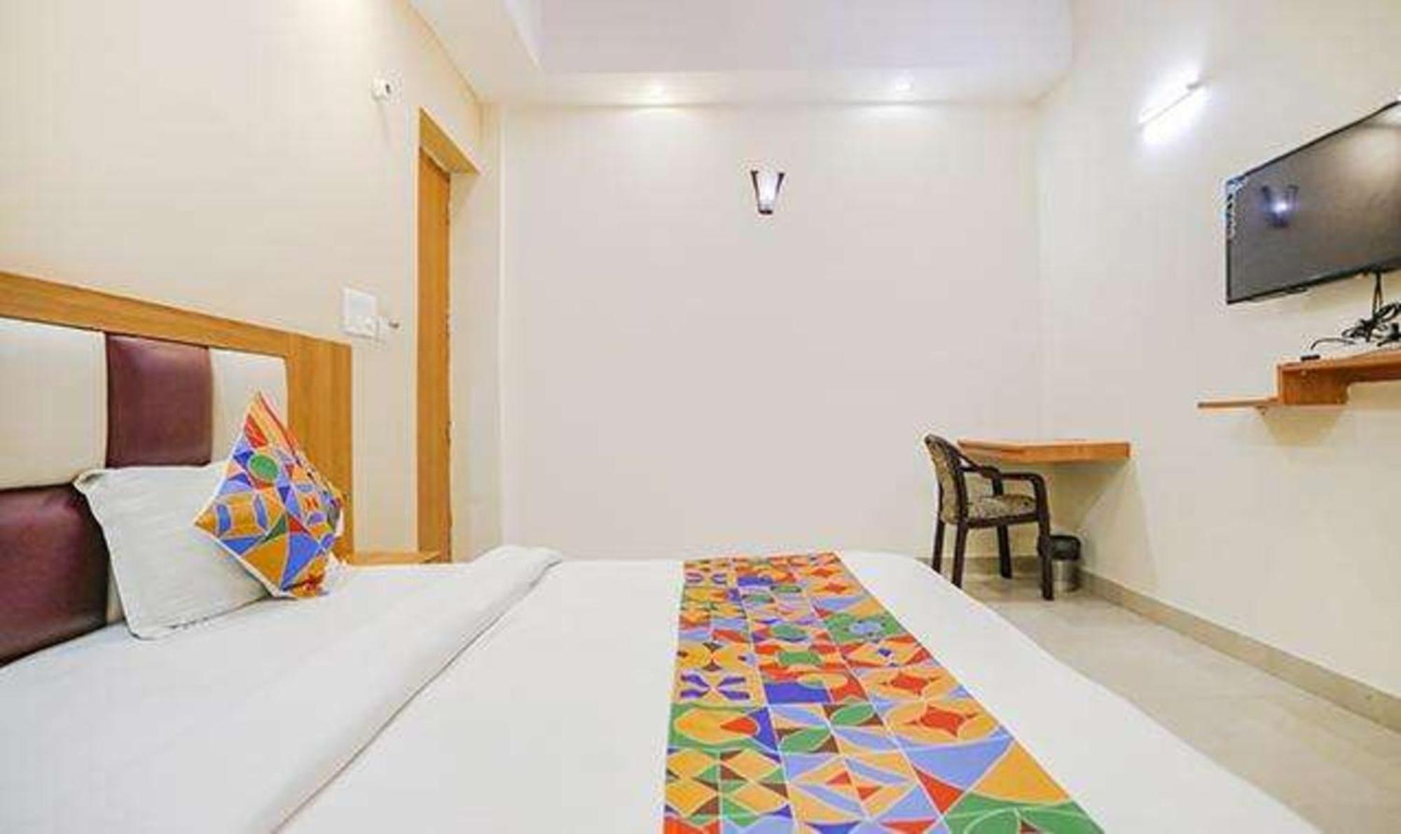 Fabhotel Royal Stay I Greater Noida Exterior photo