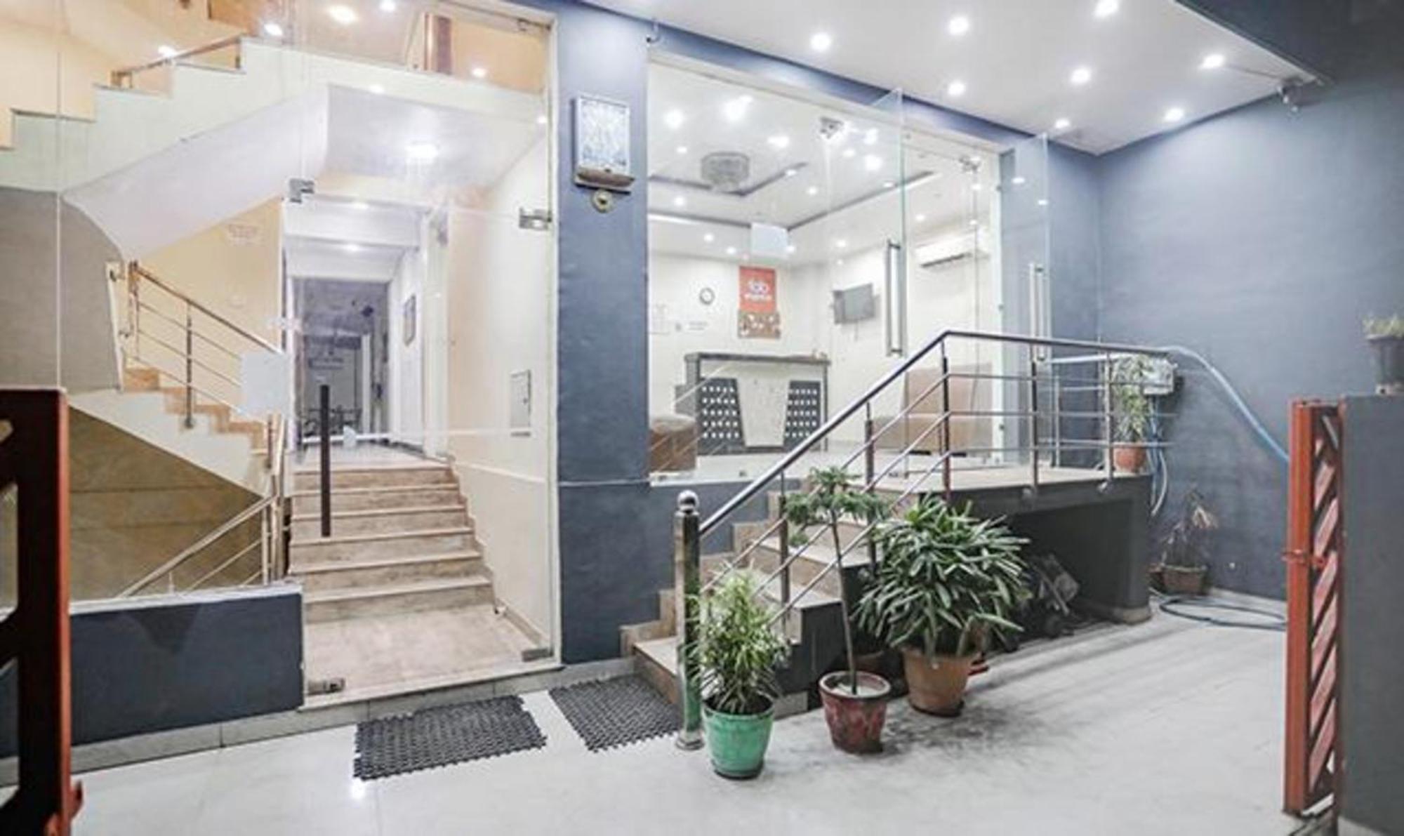 Fabhotel Royal Stay I Greater Noida Exterior photo