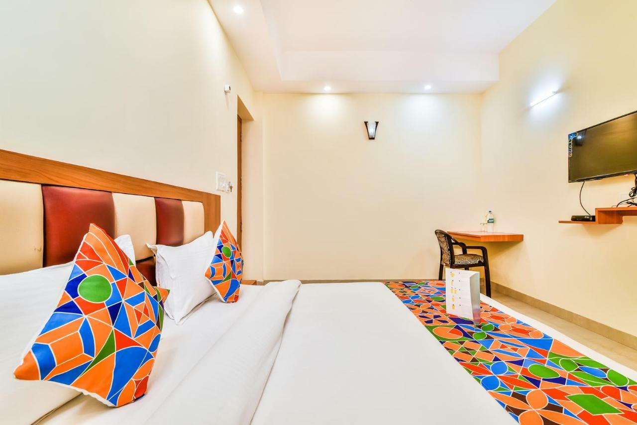 Fabhotel Royal Stay I Greater Noida Exterior photo