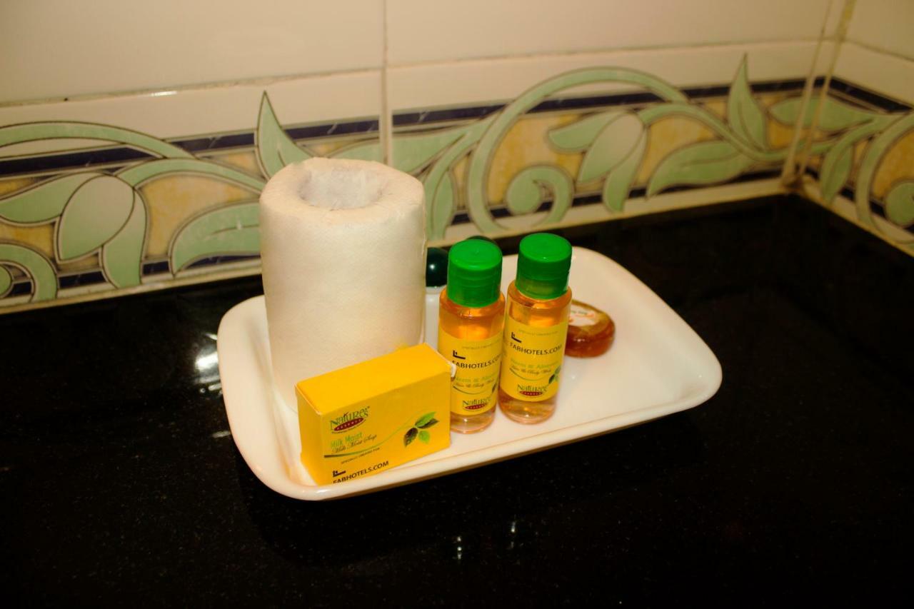 Fabhotel Royal Stay I Greater Noida Exterior photo